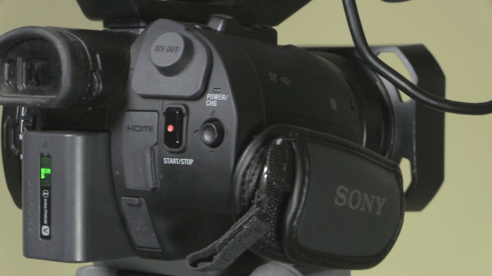 Gematigd opgraven Acrobatiek Video Review: Sony PXW-X70 camcorder – Tube Shooter